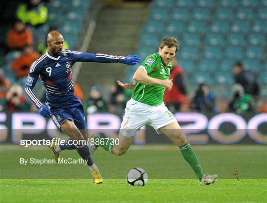 Republic of Ireland v France - FIFA 2010 World Cup Qualifying Play-Off 1st leg Republic of Ireland v France - FIFA 2010 World Cup Qualifying Play-Off 1st leg