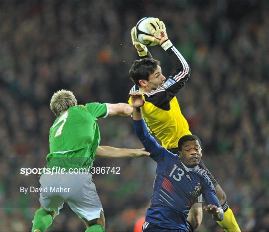 Republic of Ireland v France - FIFA 2010 World Cup Qualifying Play-Off 1st leg