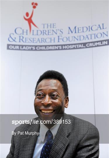 Pelé Press Conference