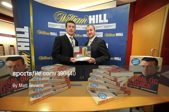 Announcement of the 2009 Williamhill.com Irish Sports Book of the Year