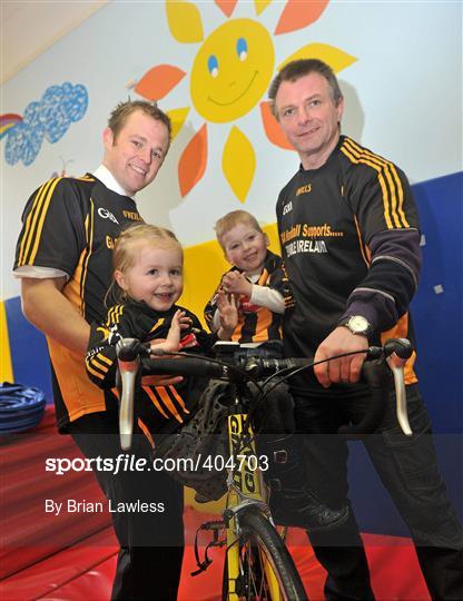 Kilkenny Hurlers Cycle for Enable Ireland