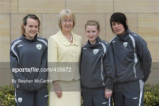 Minister for Tourism, Culture and Sport Mary Hanafin T.D., makes a visit to the Republic of Ireland Women’s U17 Squad ahead of their UEFA Championship Finals