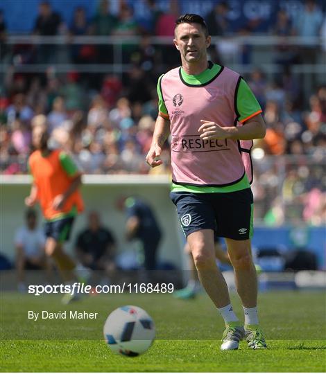 Republic of Ireland Squad Training at UEFA EURO2016
