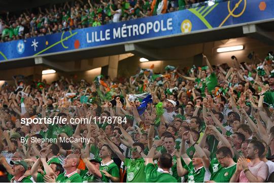 Supporters at Italy v Republic of Ireland - UEFA Euro 2016 Group E