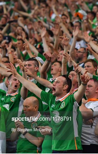 Supporters at Italy v Republic of Ireland - UEFA Euro 2016 Group E Supporters at Italy v Republic of Ireland - UEFA Euro 2016 Group E
