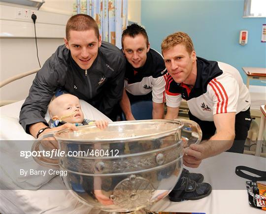 Cork Team visit Our Lady's Hospital for Sick Children, Crumlin Cork Team visit Our Lady's Hospital for Sick Children, Crumlin