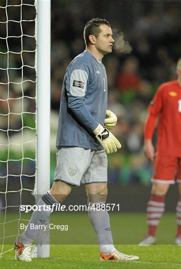 Republic of Ireland v Wales - Carling Four Nations Tournament