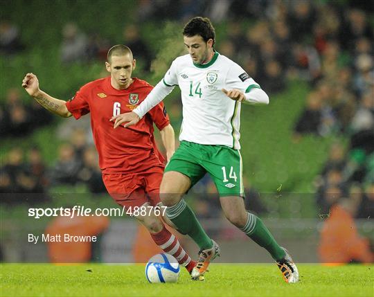 Republic of Ireland v Wales - Carling Four Nations Tournament