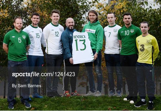 Jeff Hendrick Presentation to Irish International Deaf Soccer Team