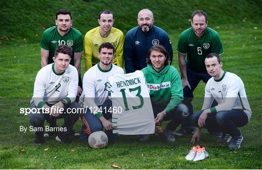 Jeff Hendrick Presentation to Irish International Deaf Soccer Team