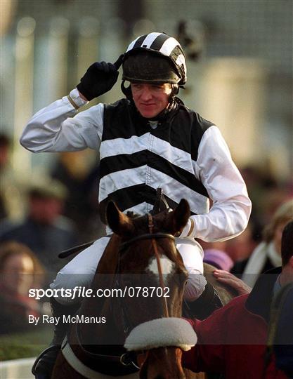 Leopardstown Christmas Festival 2001 - Day One