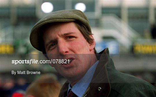 Leopardstown Christmas Festival 2001 - Day Three