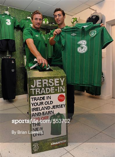 Republic of Ireland's Stephen Kelly and Liam Lawrence Trade In their old Ireland jerseys