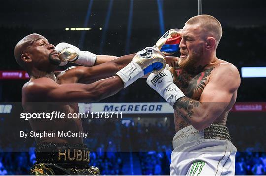 Floyd Mayweather Jr v Conor McGregor