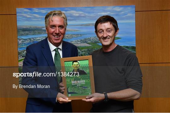 Presentation to Dave Maher at Republic of Ireland v Serbia - FIFA World Cup Qualifier Group D