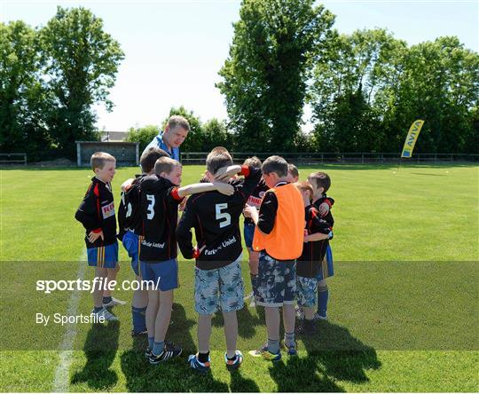 Aviva Club of the Month Presentation to Parkville United FC